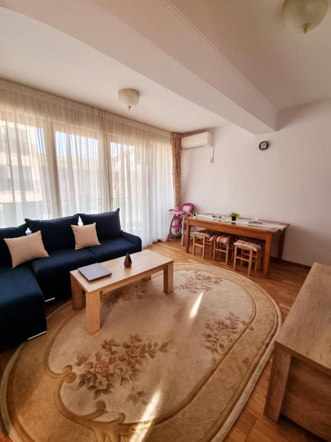 Hella Apartament Mamaia-Nord ナボダリ エクステリア 写真
