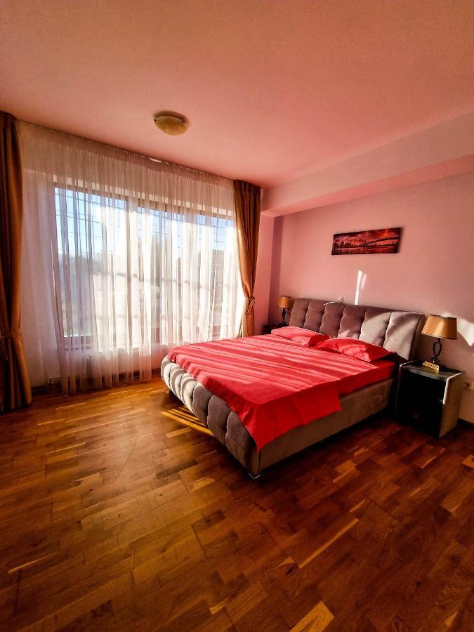 Hella Apartament Mamaia-Nord ナボダリ エクステリア 写真