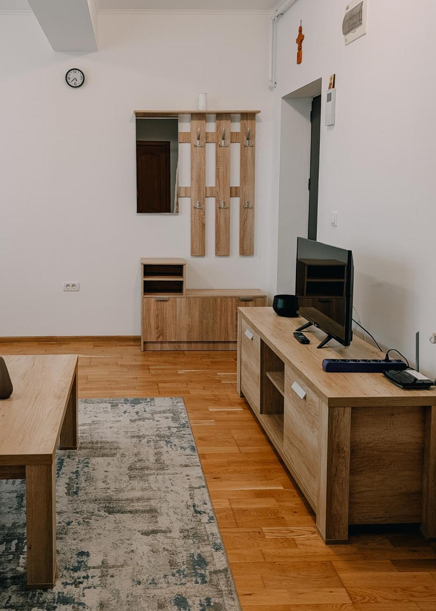 Hella Apartament Mamaia-Nord ナボダリ エクステリア 写真